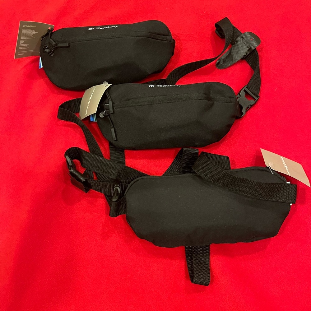 United Airline and Therabody collaboration - hygiene pouches unopened new